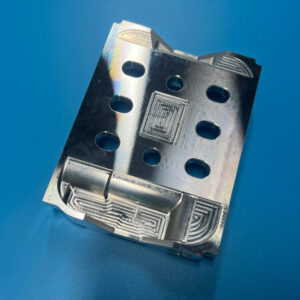 OEM CNC machining aluminum filter base for hydraulic equipment